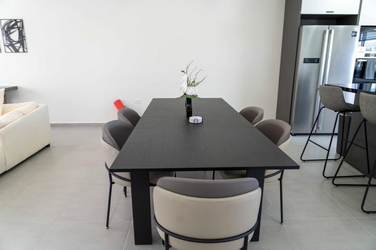 Spacious 3Br Home With Own Private Cozy Pool Koolbaai Exteriér fotografie
